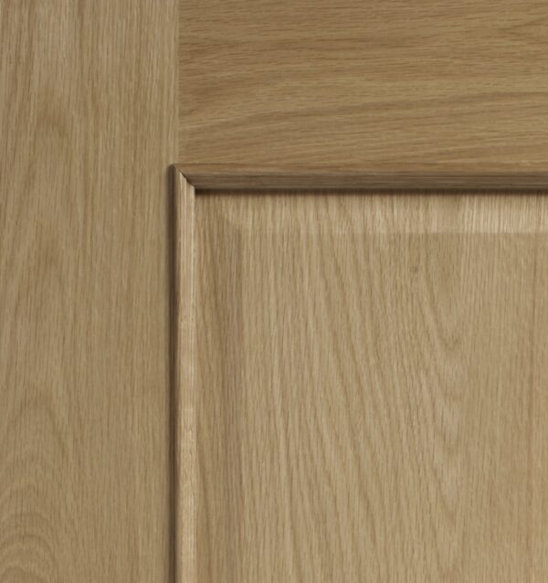 Internal Oak Calabria with Raised Mouldings - Image 6