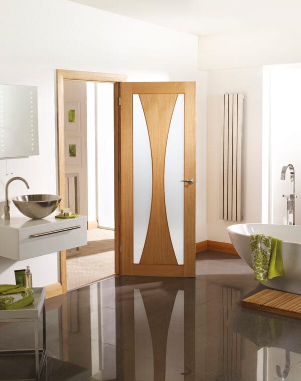 Internal Oak Verona with Obscure Glass