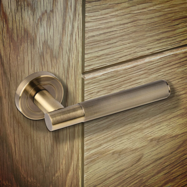 Oglio Fire Door Handle Pack with 75mm Latch