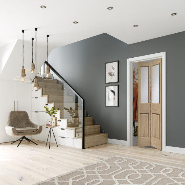 Malton Bi-Fold Internal Oak Door with Clear Bevelled Glass